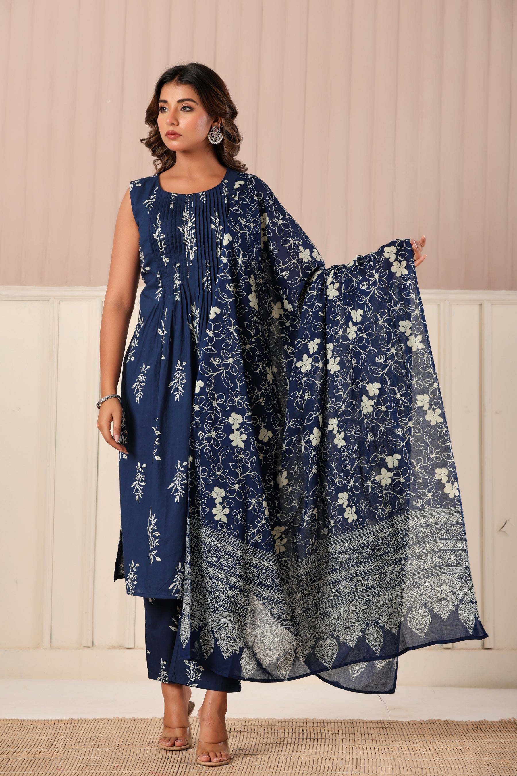 Navy blue sleeveless floral pleated cotton kurta set