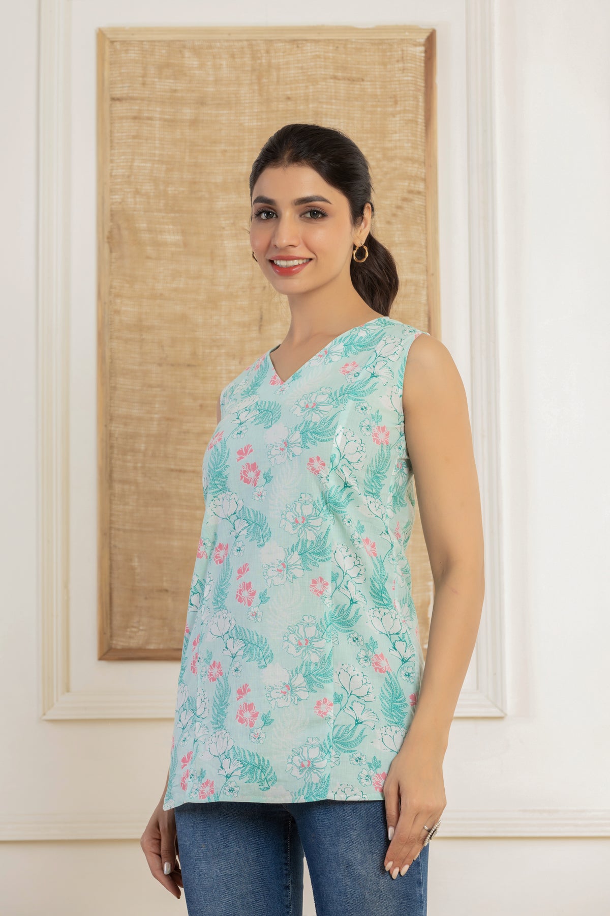 Floral printed sleeveless blue cotton top