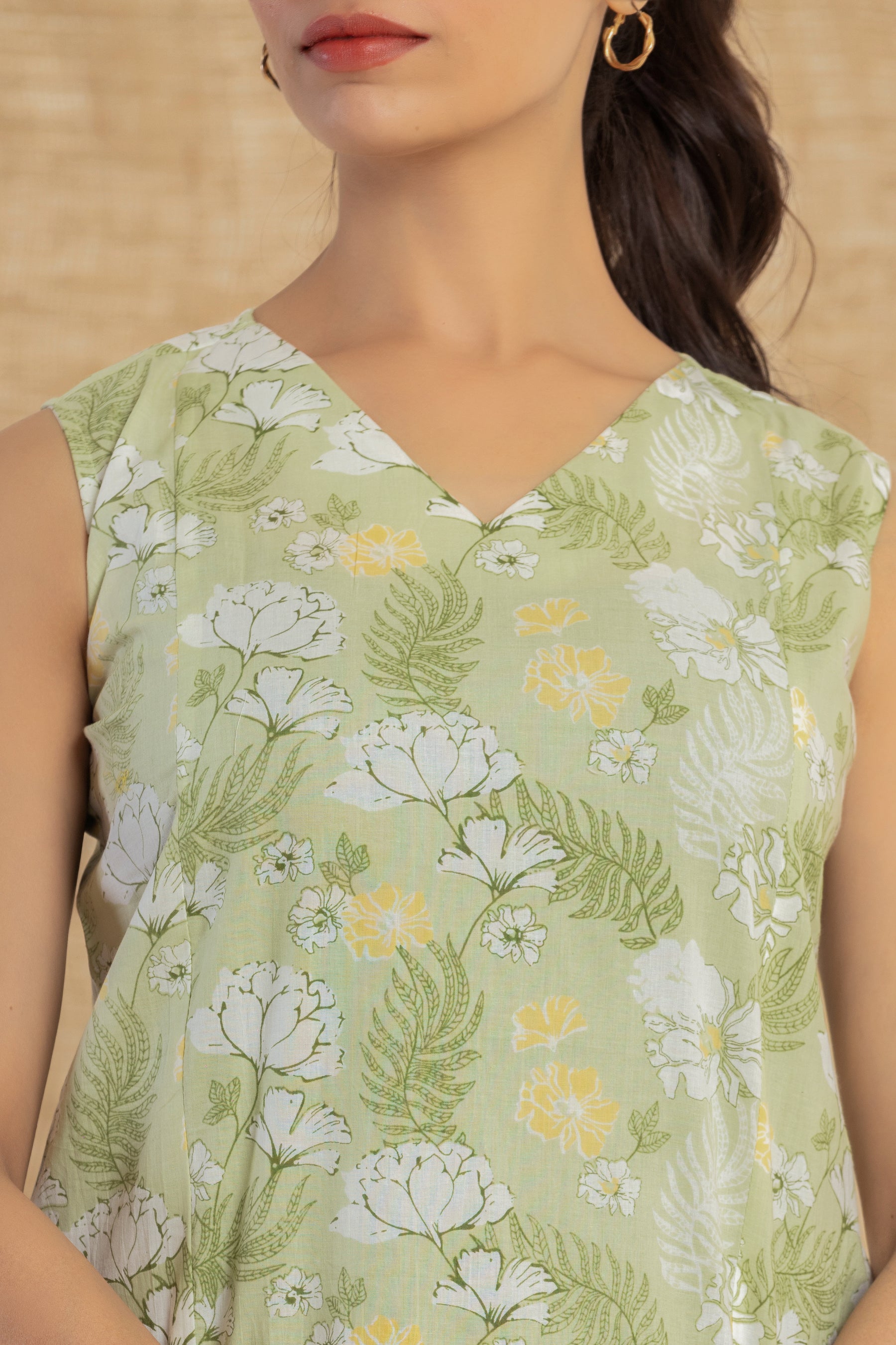 Floral printed Sleeveless green cotton top