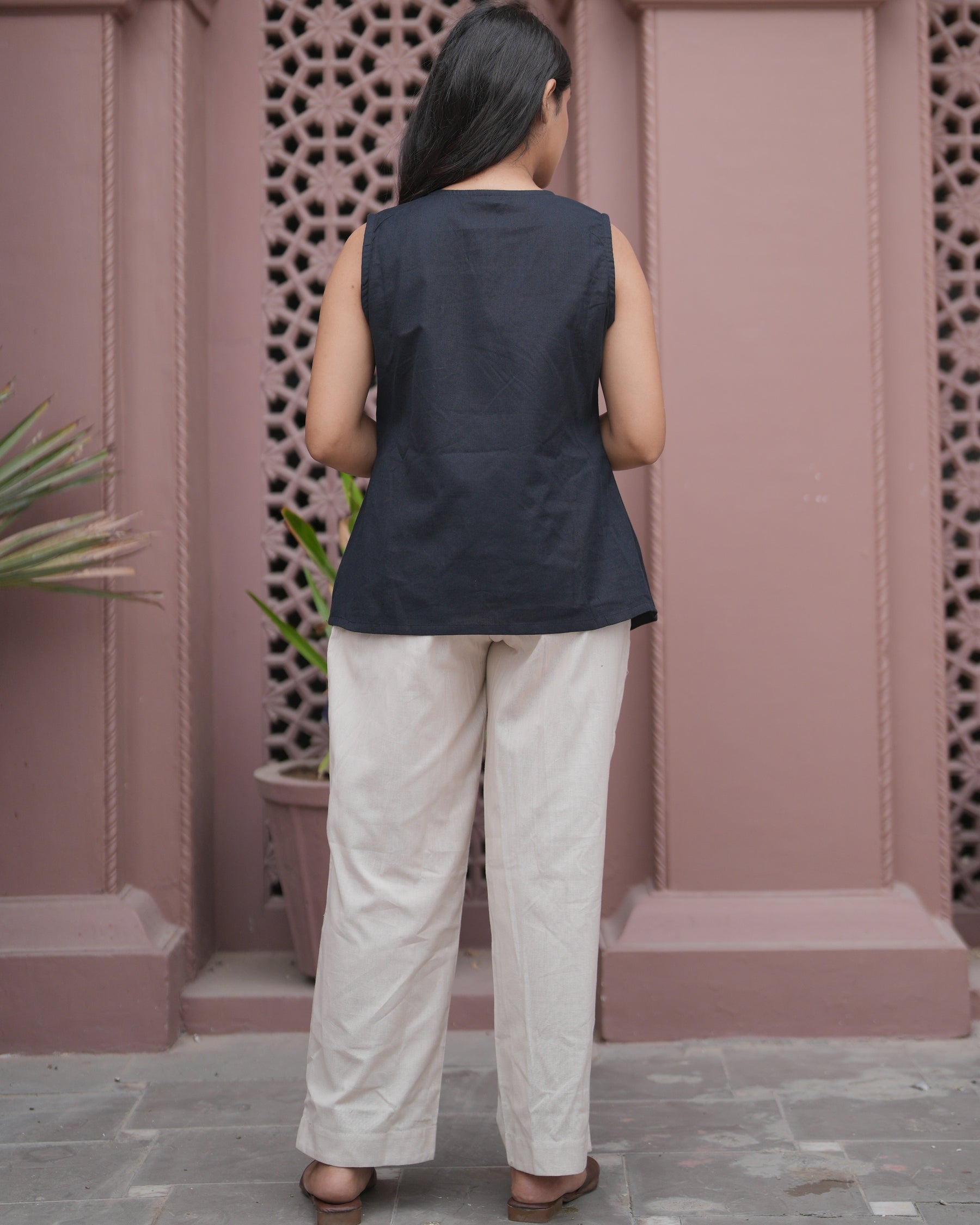 Black Sleeveless Asymmetric Cotton Top With Pants