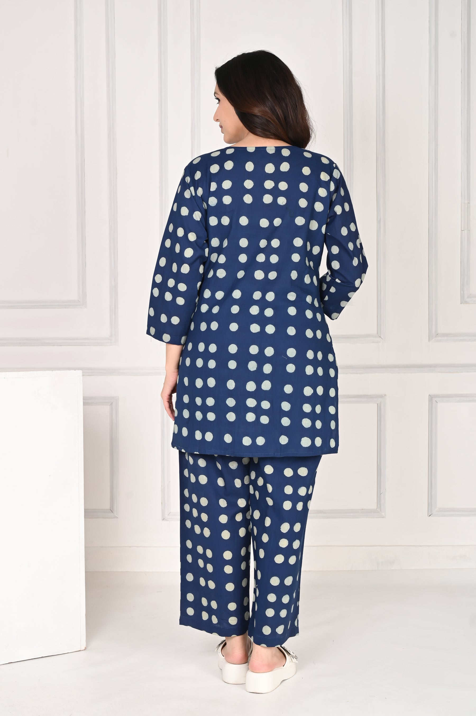 Navy blue polka dot printed cotton night suit