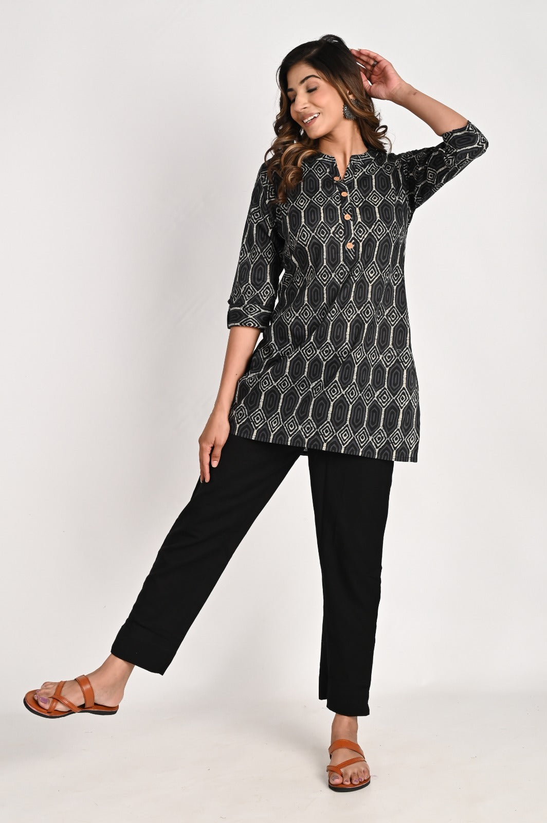 Geometric Printed Black Kurta