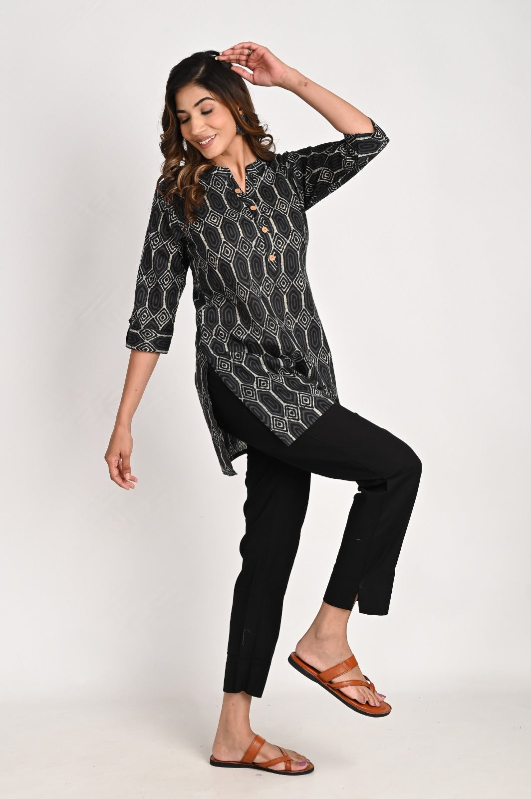 Geometric Printed Black Kurta