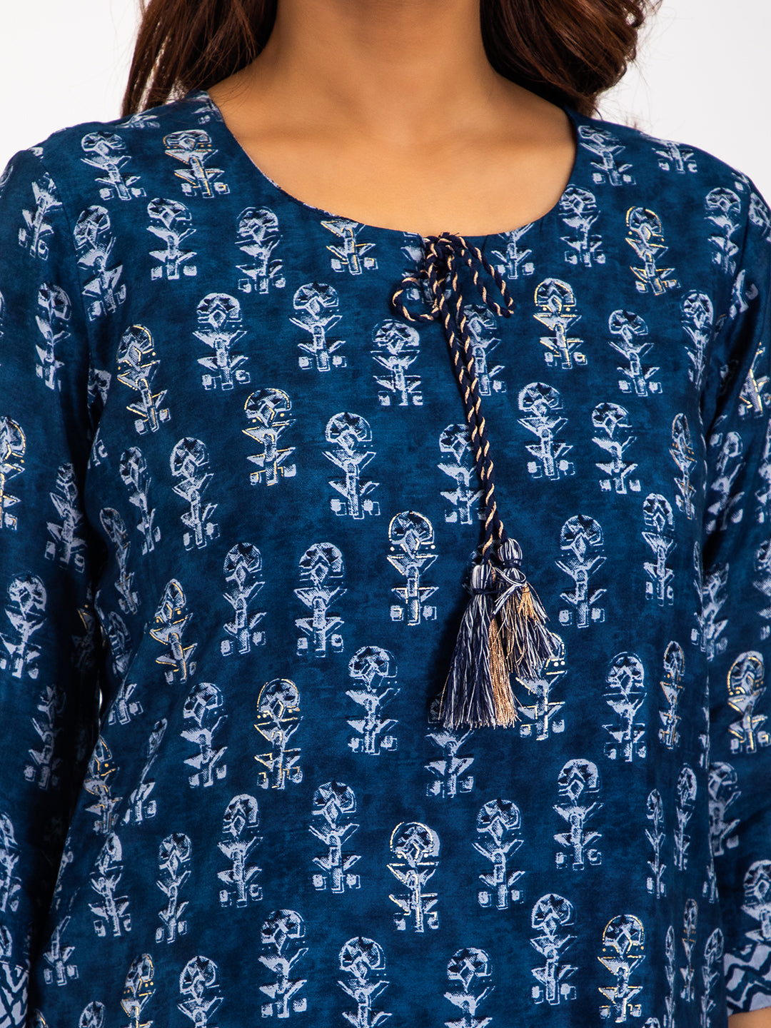 Muslin Printed Set With Tassels