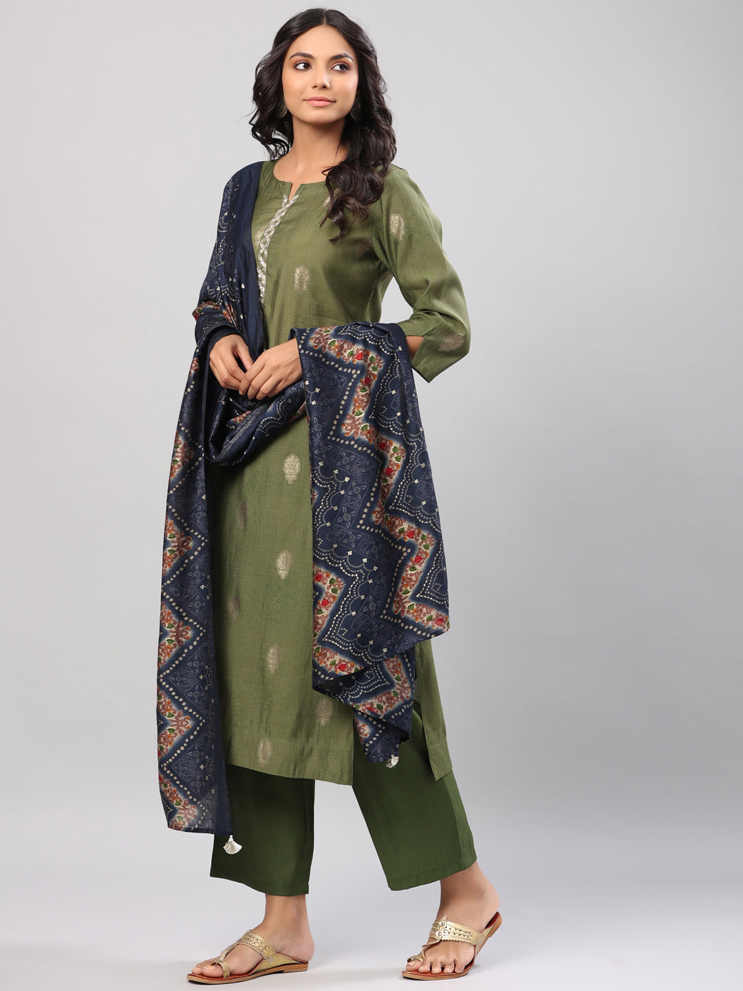 Green Foil Printed Muslin Kurta Set with Dupatta