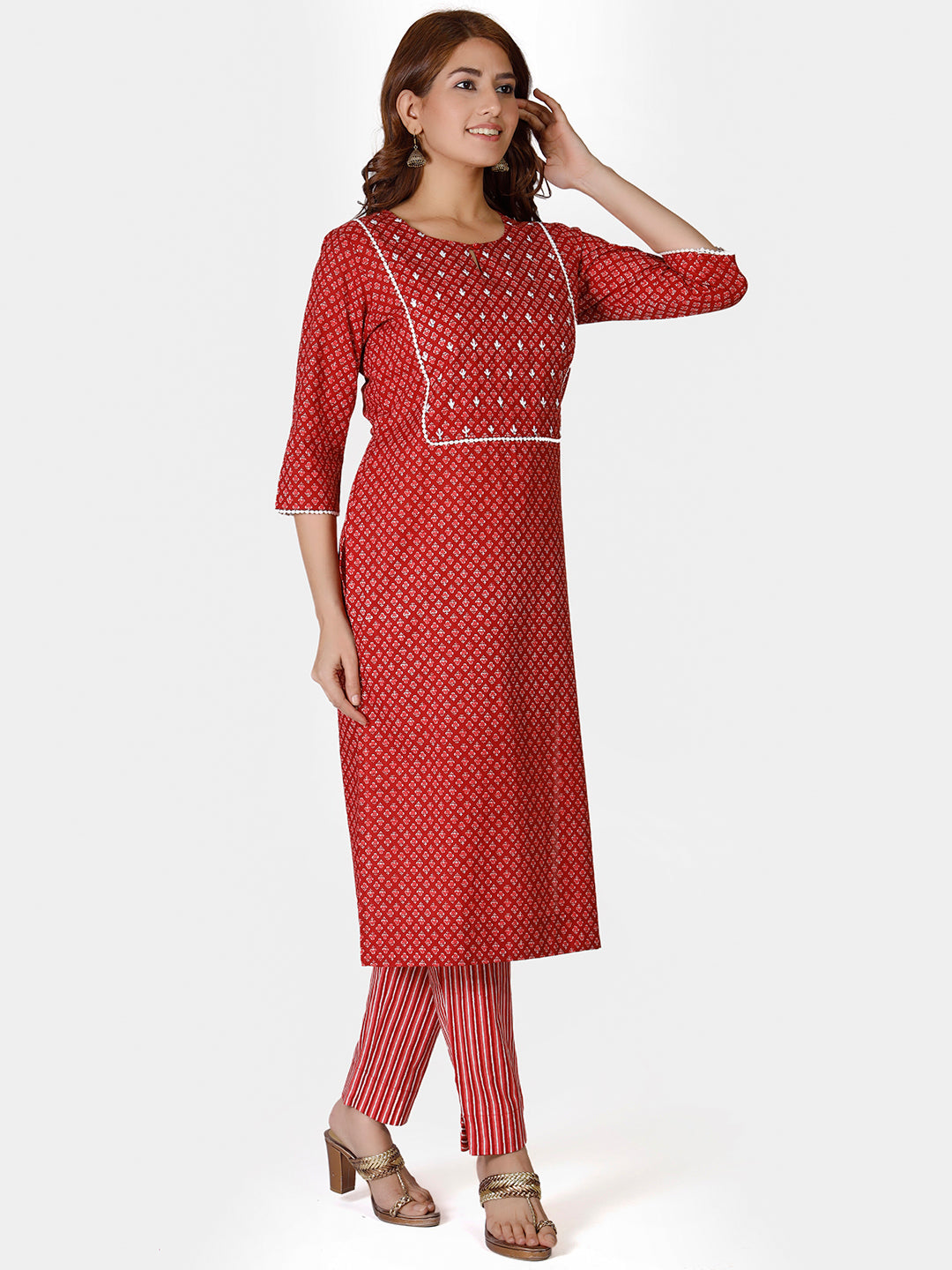 Red Kurta Set With Floral Motifs