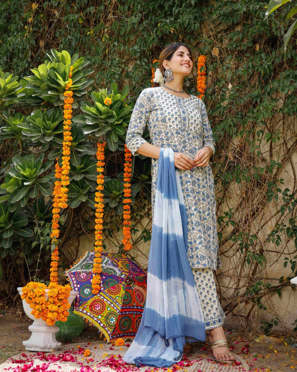Floral Printed Kurta Set with Tie and Dye Dupatta