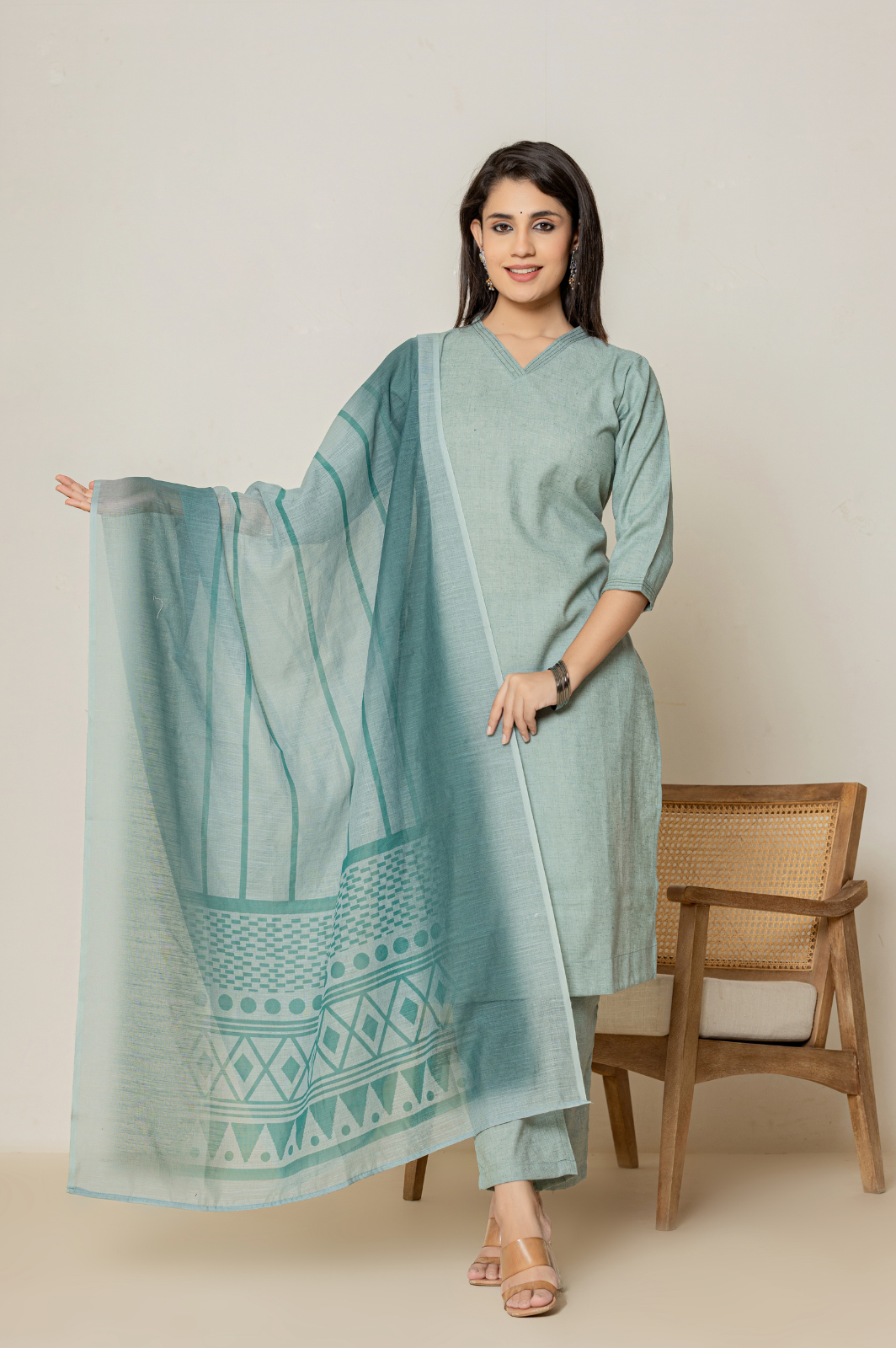 Flex cotton green kurta set with striped dupatta