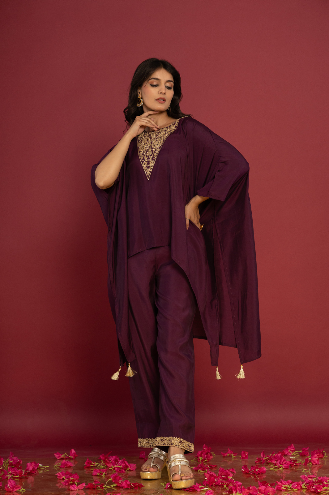 Purple asymmetric embroidered kaftan set