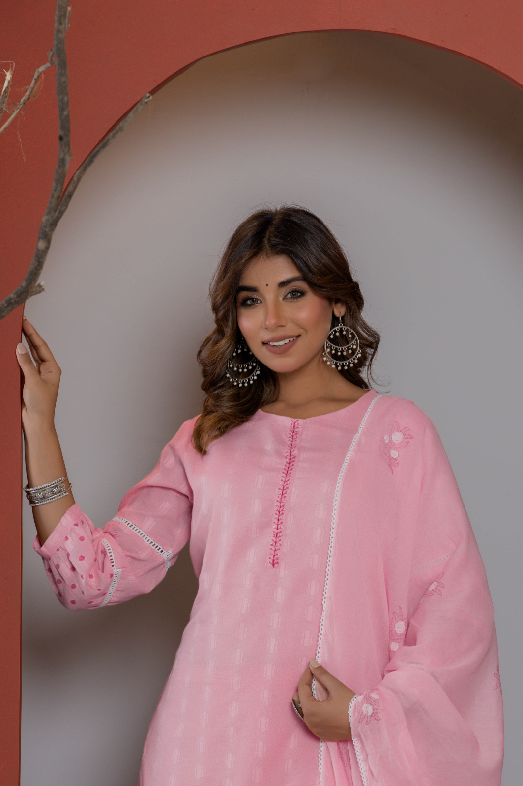 Pink cotton self textured kurta set