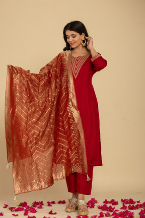 Solid red muslin kurta set with banarasi dupatta