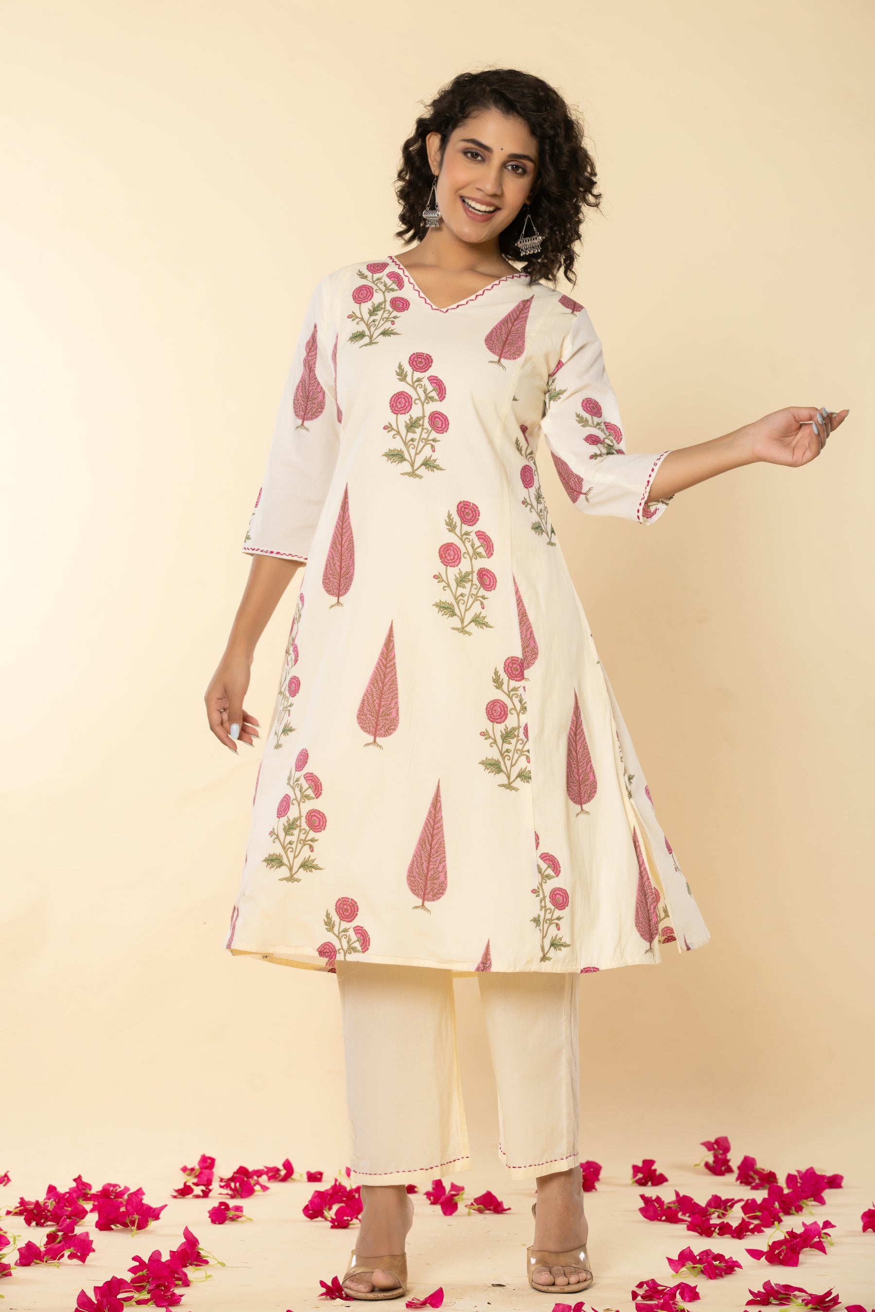 Cotton leaf printed pink kurta set with kota doria dupatta