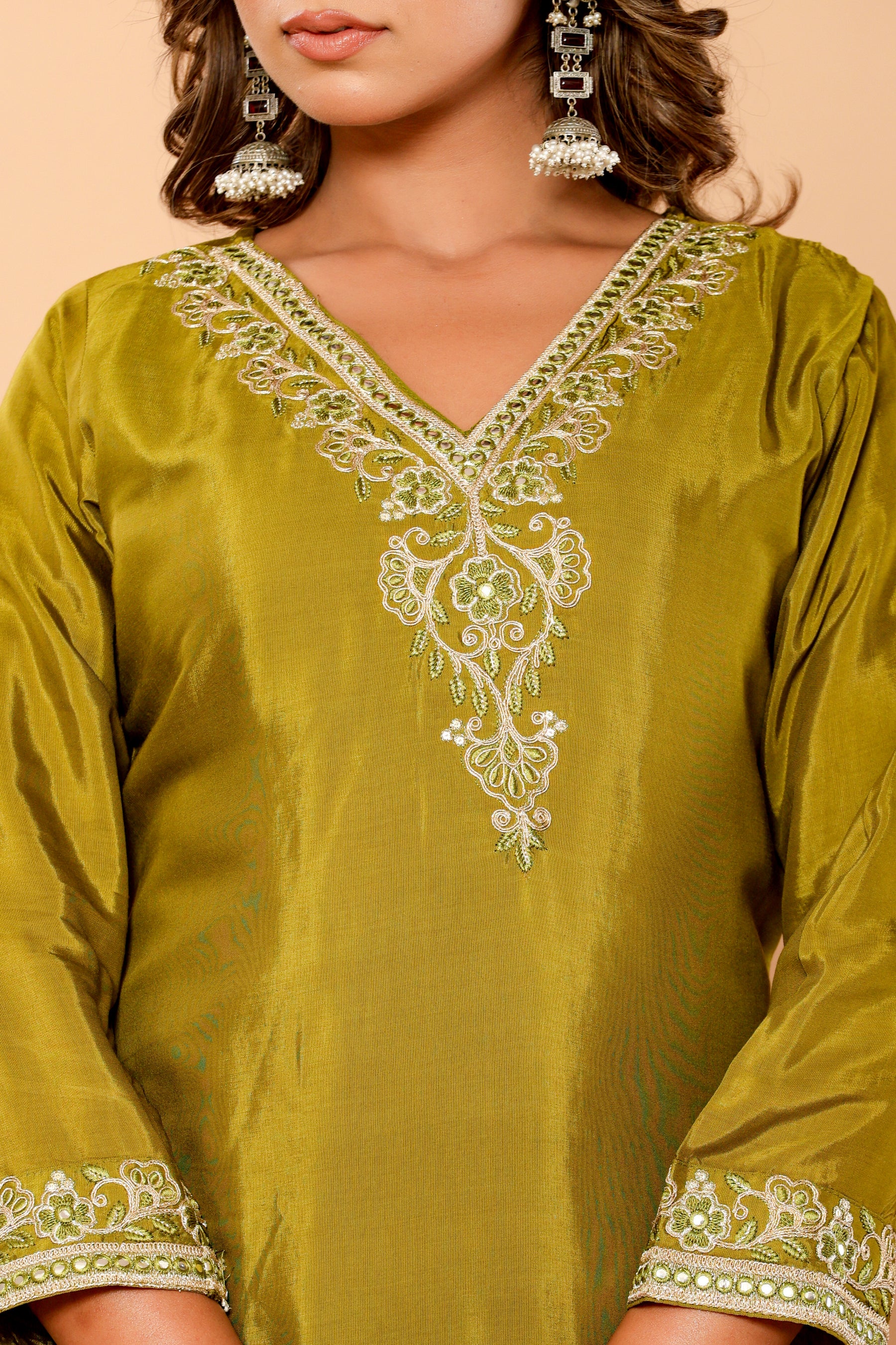 Muslin embroidered green kurta set