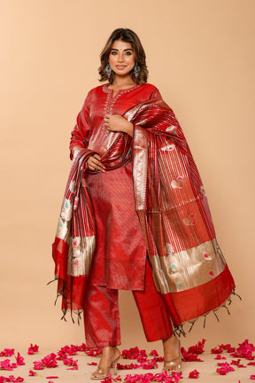 Chanderi red kurta set with banarasi dupatta