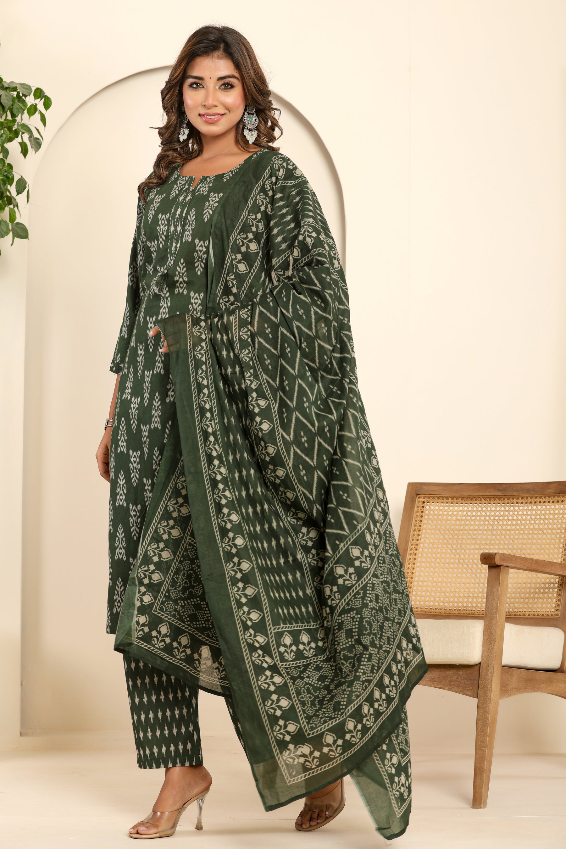 Abstract printed cotton green kurta set