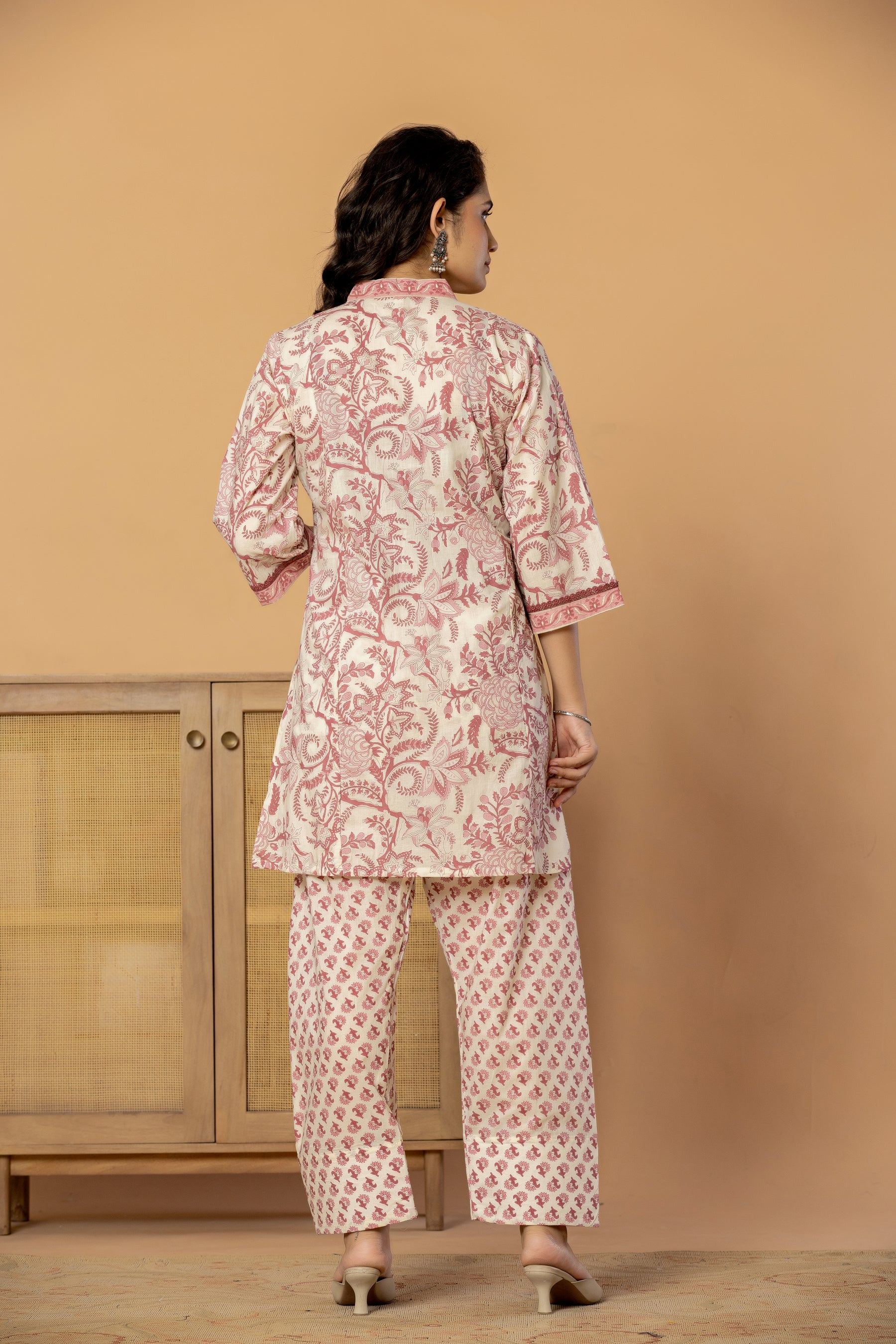 Floral Sanganeri Printed Ethnic Wear for Women