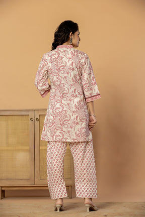 Floral Sanganeri Printed Ethnic Wear for Women