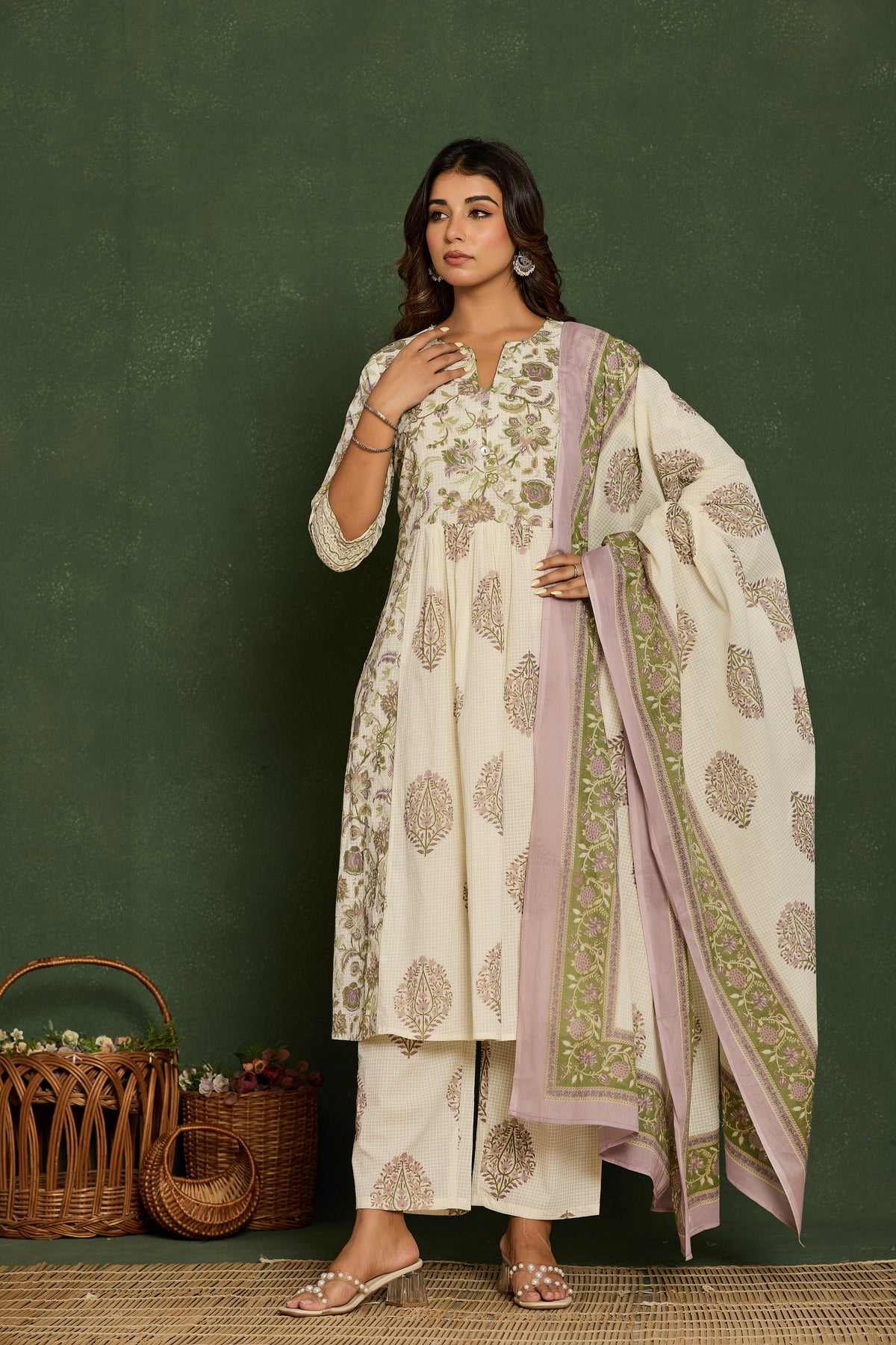 Checks Textured Purple Paneled Kurta Set With Printed Dupatta