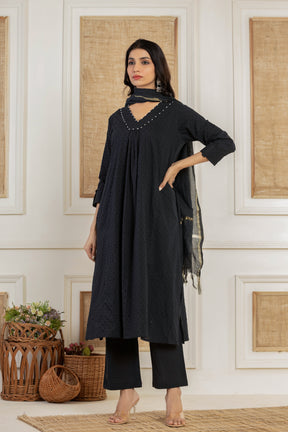 V neck self textured black kurta set