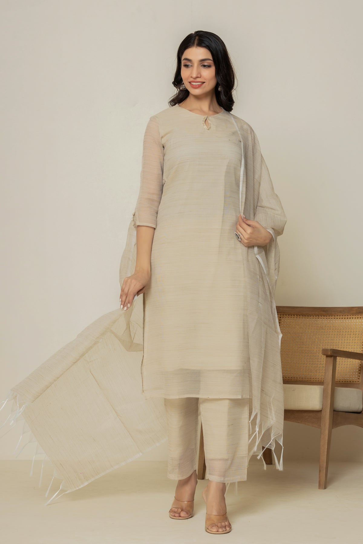 Cotton linen solid off white kurta set