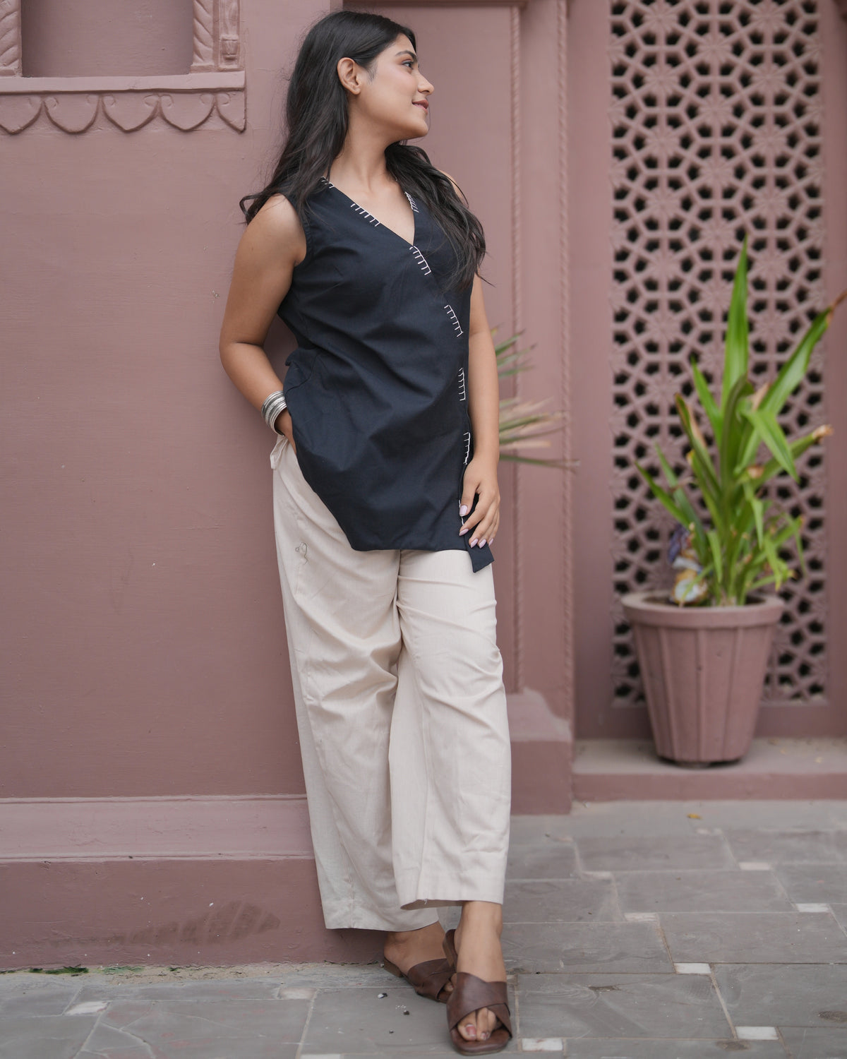 Black Sleeveless Asymmetric Cotton Top With Pants