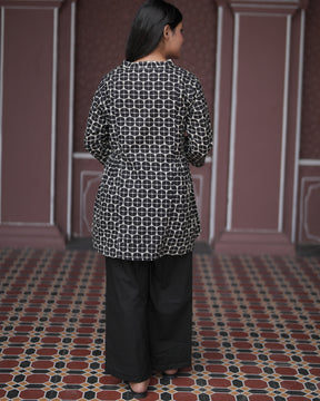 Black Cotton Flare Print Top