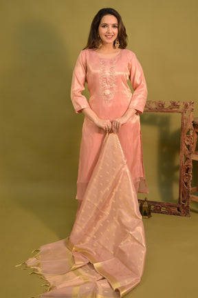 Banarasi Embroidered Pink Kurta Set