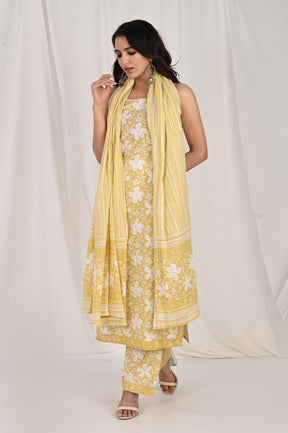 Sleeveless Floral Yellow Kurta Set