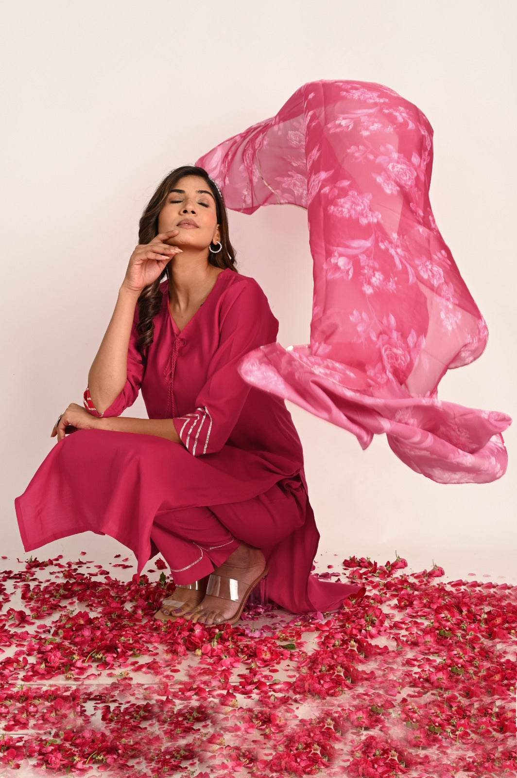 Pink Muslin Kurta Set With Organza Dupatta