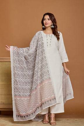 White kurta set with abstract print dupatta
