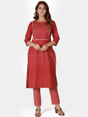Red Kurta Set With Floral Motifs